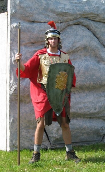 169_1010929804499_155_n