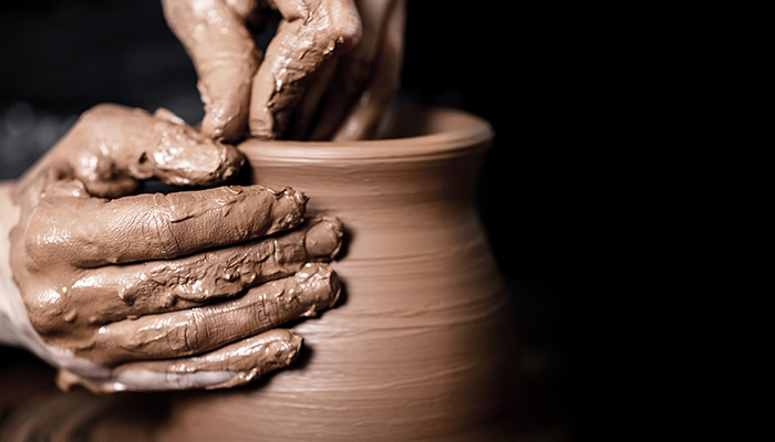 potters-wheel-clay
